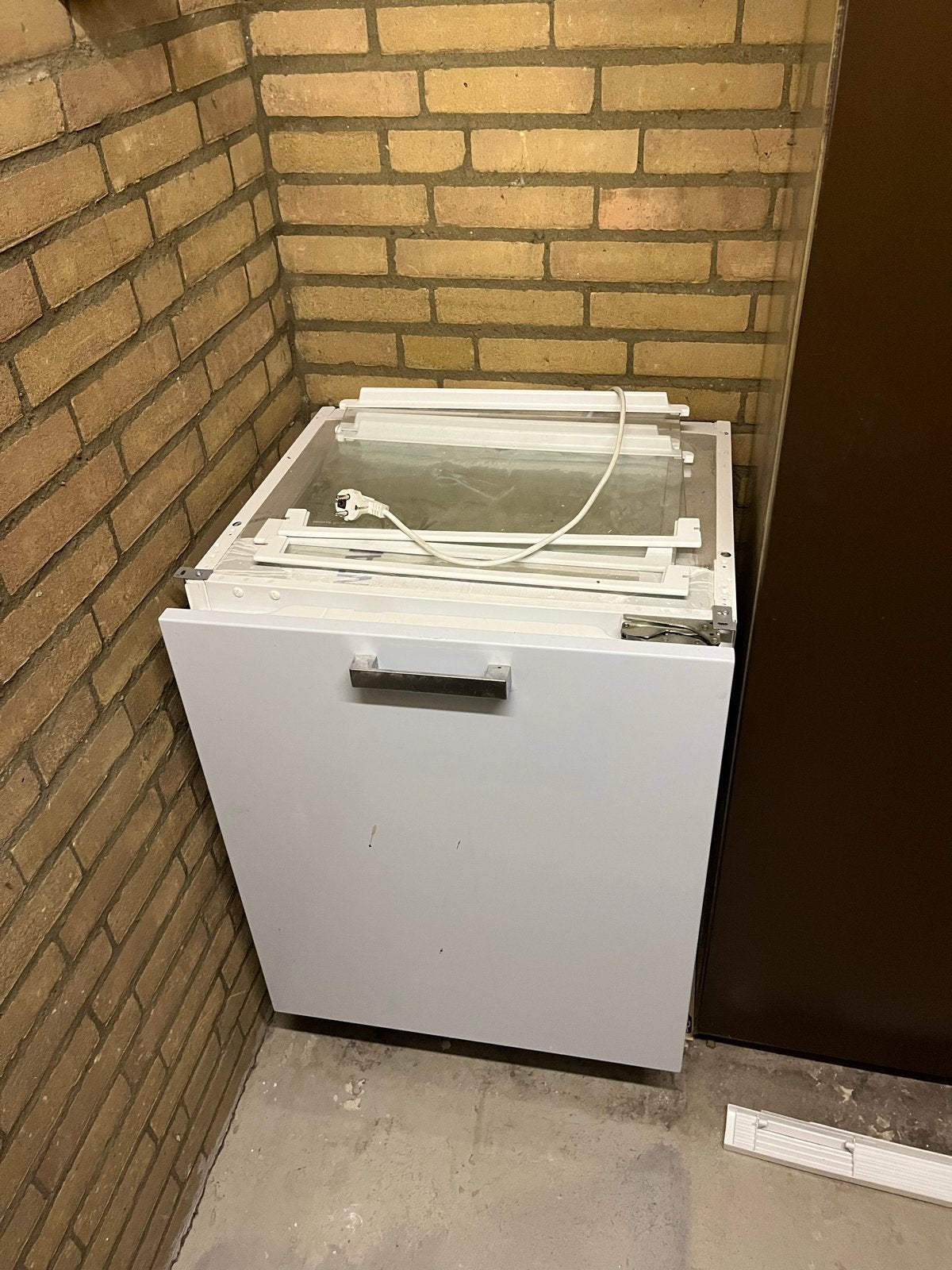 Koelkast inbouw, Gebruikt, 75 tot 100 liter, 45 tot 60 cm, Met vriesvak
