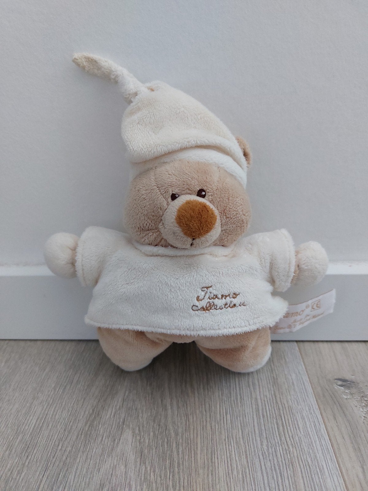 Knuffel tiamo collection beer Bruno L2231, Ophalen of Verzenden, Zo goed als nieuw, Beer