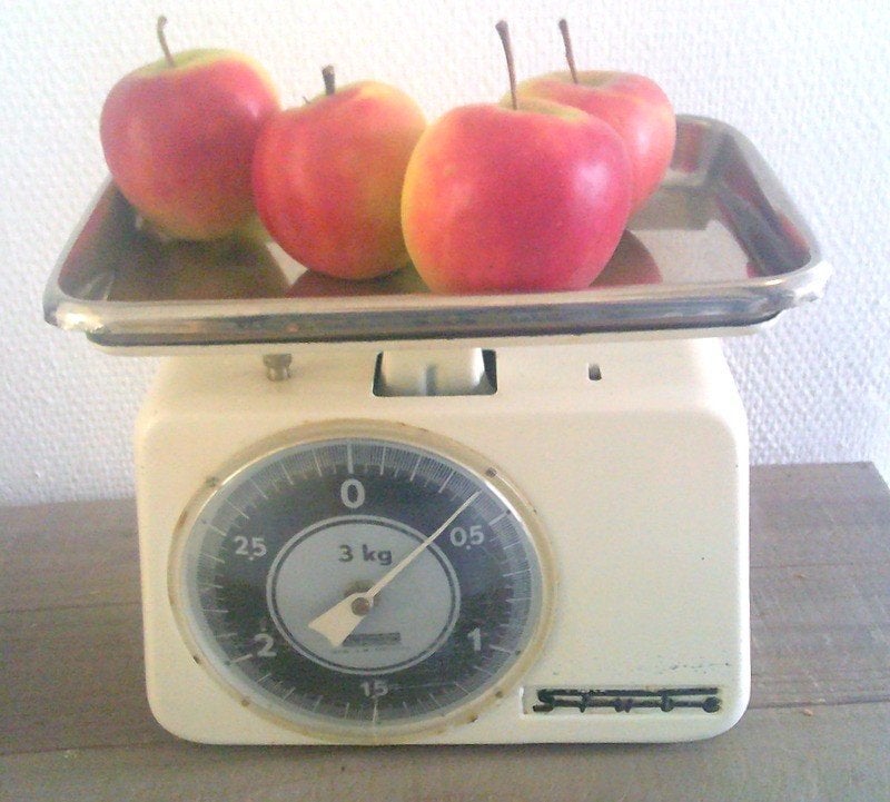VINTAGE Stube weegschaal met afneembaar rvs schaaltje, Ophalen of Verzenden