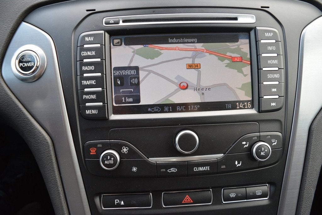 Ford Mondeo Wagon 2.0 EcoBoost Titanium | Navigatie | Xenon, Euro 5, Stof, Gebruikt, 4 cilinders