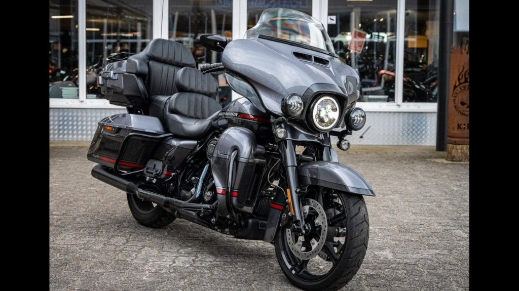 Harley Davidson CVO Ultra limited, Ophalen