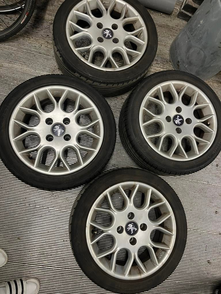 KBA 43804 15 inch velgen et 12 - 4x108, Auto-onderdelen, Banden en Velgen, Ophalen, Gebruikt, 15 inch, Banden en Velgen