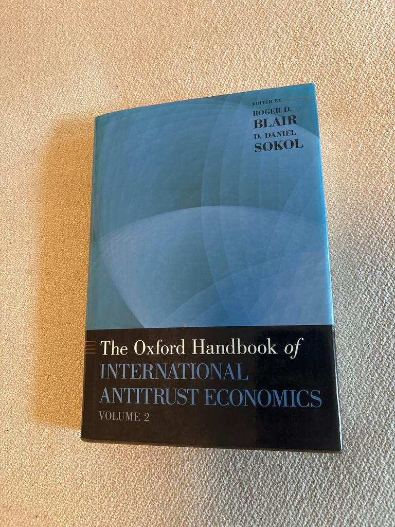 The Oxford Handbook of International Antitrust Economics, Ophalen of Verzenden, Zo goed als nieuw