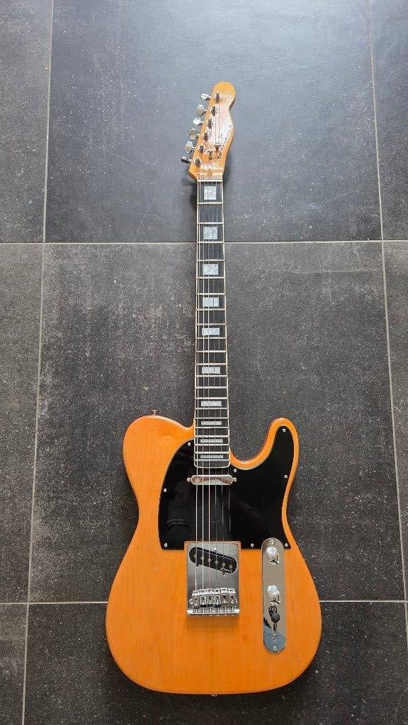 Telecaster zelfbouw - deels van gerecycled hout, Muziek en Instrumenten, Ophalen, Zo goed als nieuw, Solid body, Overige merken