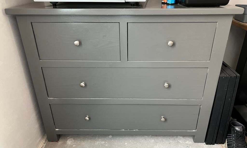 Dressoir massief GRATIS, Huis en Inrichting, Ophalen, Gebruikt, 100 tot 150 cm, Met lade(s)