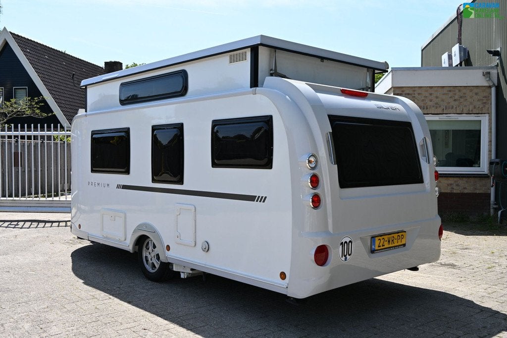Trigano Silver Premium 450 LJ|Mover|Enkele bedden|Luifel, Trigano, Rondzit, Bedrijf, Kachel