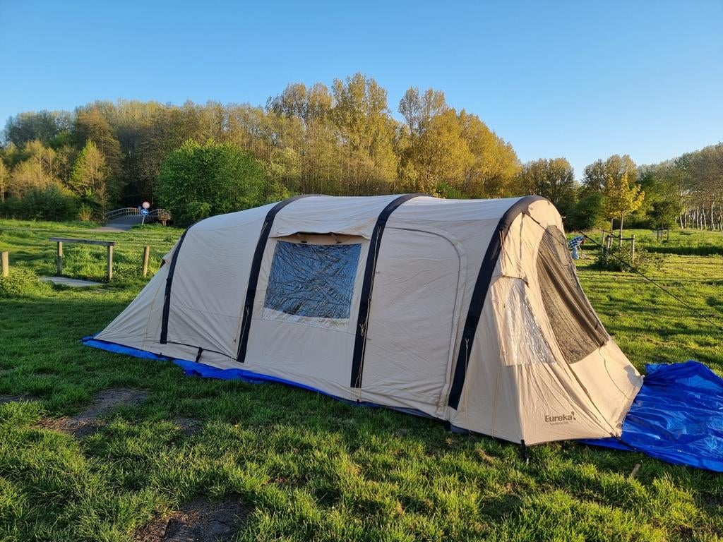 Eureka Northern Hill Aeris opblaastent, inclusief luifel,, Caravans en Kamperen, Tenten, tot en met 4, Gebruikt, Ophalen