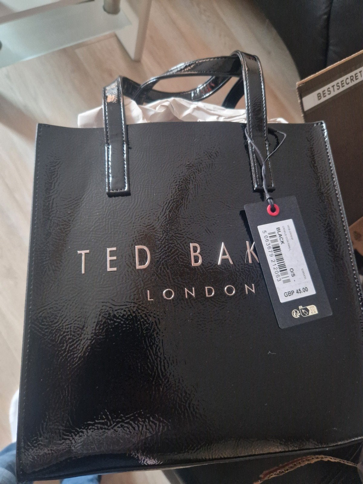 Ted Baker London Zwarte Lak Shopper Tas, Sieraden, Tassen en Uiterlijk, Tassen | Damestassen, Ophalen of Verzenden, Nieuw, Zwart