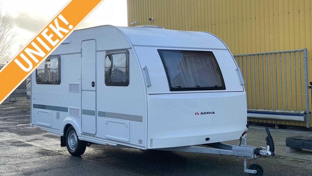Adria Aviva 422 PY, Caravans en Kamperen, Caravans, Schokbreker, Bedrijf, Adria, 4 tot 5 meter