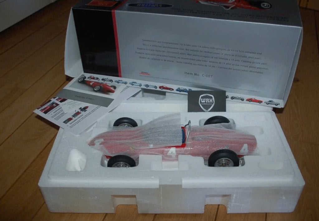 1:12 FERRARI F1 156 SHARKNOSE #4 CMC C-007 LTD 500 PCS WRH, Hobby en Vrije tijd, Modelauto's | 1:5 tot 1:12, Verzenden, Zo goed als nieuw