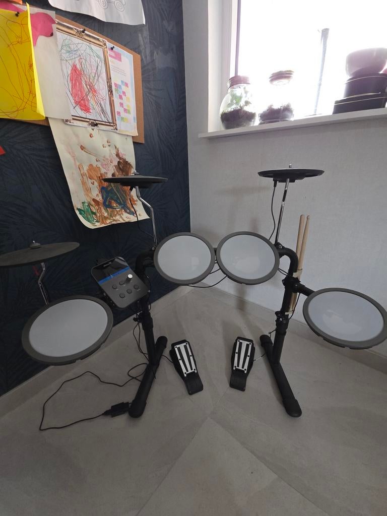 Millenium HD-120 E-Drum Set - Compleet en Zo Goed Als Nieuw, Muziek en Instrumenten, Drumstellen en Slagwerk, Ophalen, Zo goed als nieuw