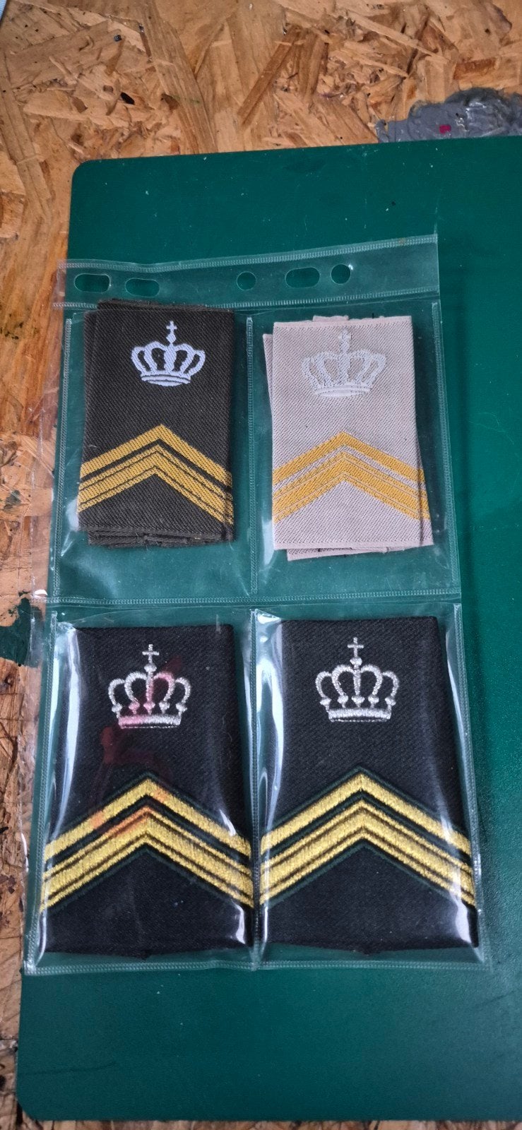Set van 6 Nederlandse Militaire Rangonderscheidingen, Verzamelen, Militaria | Algemeen, Ophalen of Verzenden