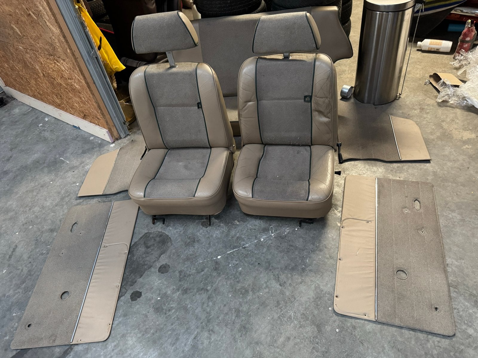 Classic Mini Interieur - Stoelen, bank en deurpanelen, Auto-onderdelen, Interieur en Bekleding, Ophalen, Gebruikt, Mini