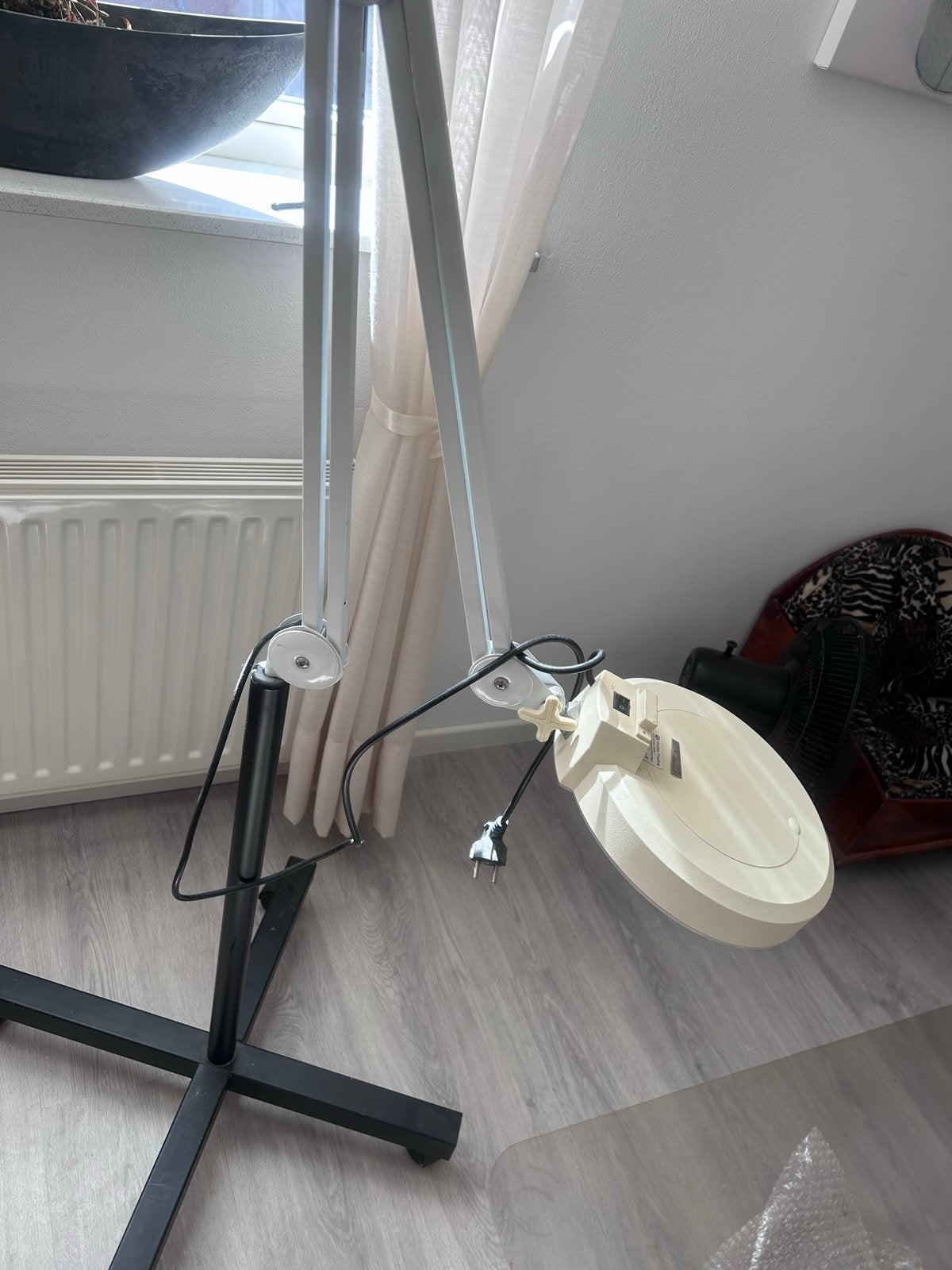 Loeplamp op standaard - Ideaal voor hobby en werk, Ophalen, Gebruikt, Loeplamp