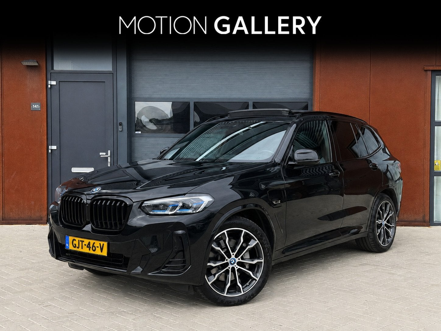 BMW X3 xDrive30e M Sport LCI | Laser | Pano | HUD | Memory |, 1998 cc, Gebruikt, 2000 kg, Zwart