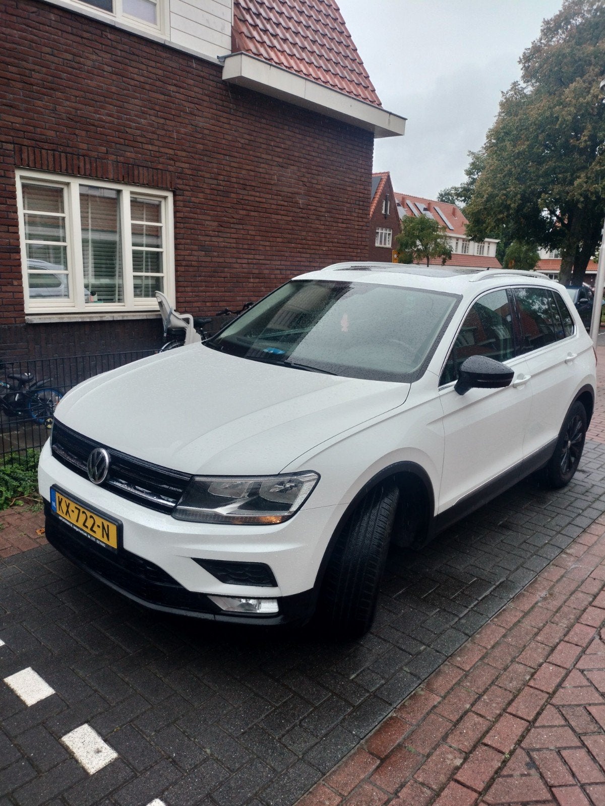 Volkswagen Tiguan 1.4 TSI 110KW/150PK 6DSG M16 2017 Wit, Auto's, 1800 kg, 4 cilinders, Wit, Origineel Nederlands