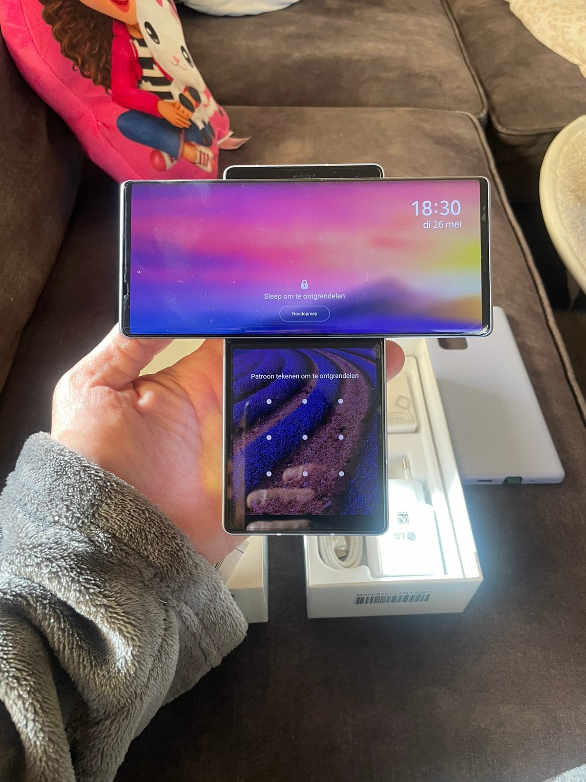 Lg wing nederlandse versie zo goed als nieuw(nieuw), Telecommunicatie, Mobiele telefoons | Samsung, Ophalen of Verzenden, Zo goed als nieuw