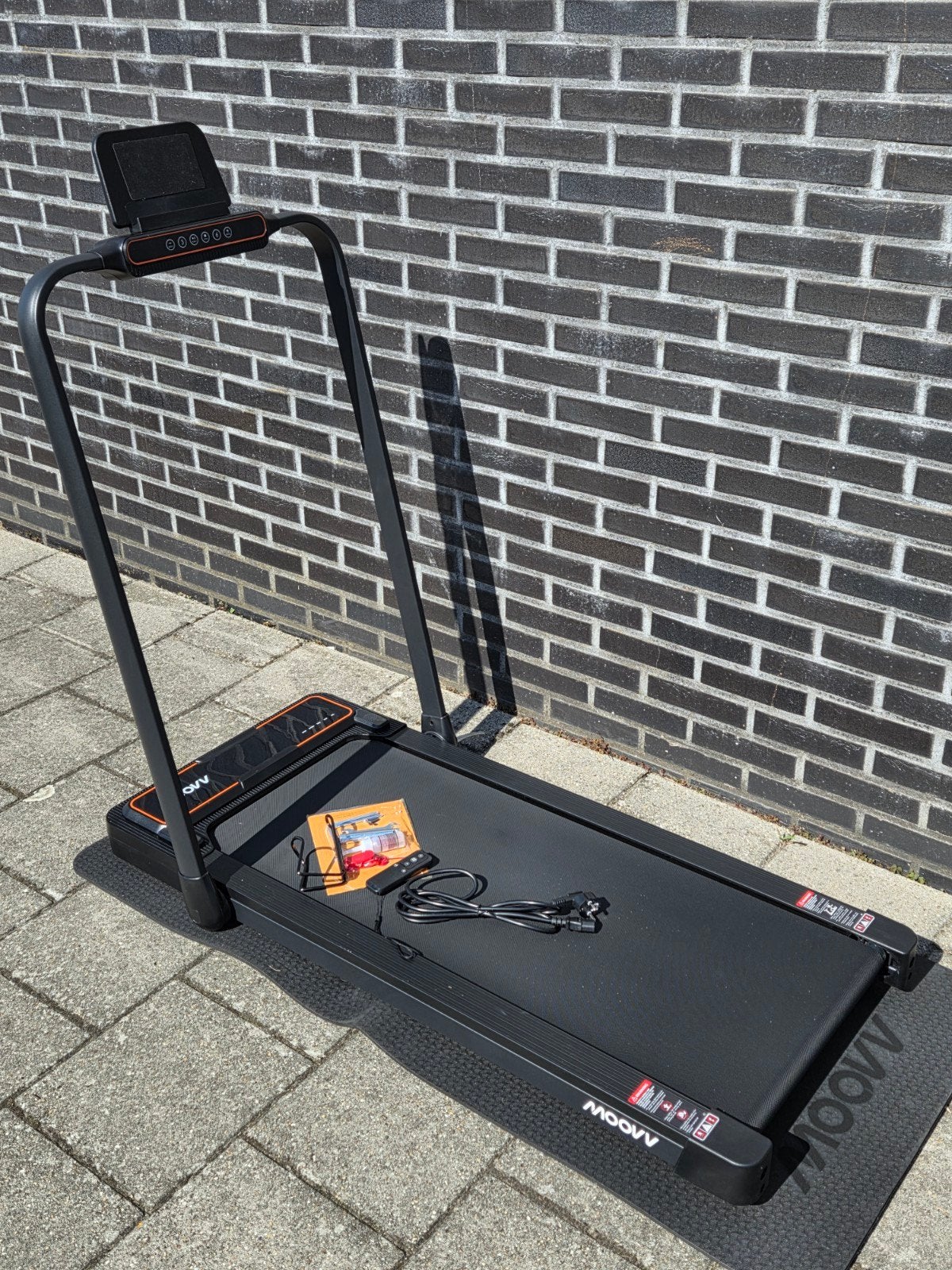 MOOVV Loopband - v3 incline Compact en Opvouwbaar