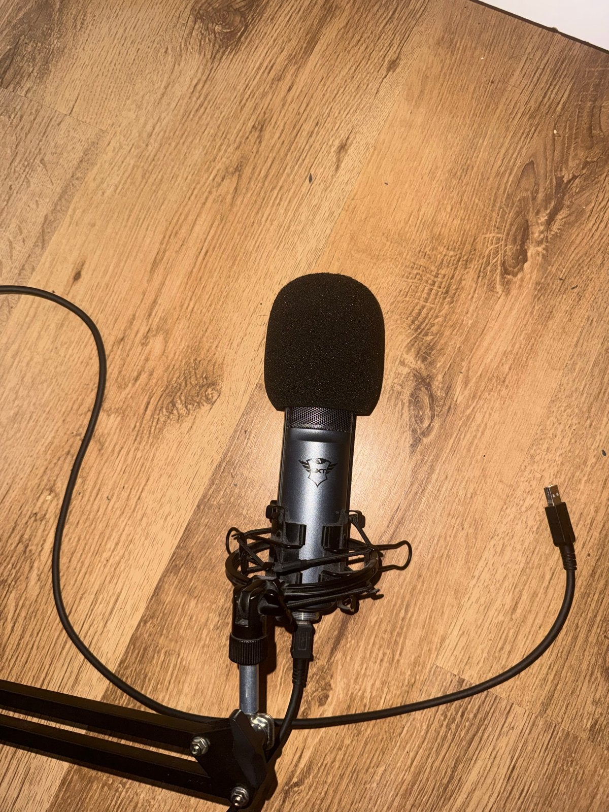 Trust GXT USB Gaming Microfoon met Boom Arm + Popfilter, Ophalen, Gebruikt, Studiomicrofoon