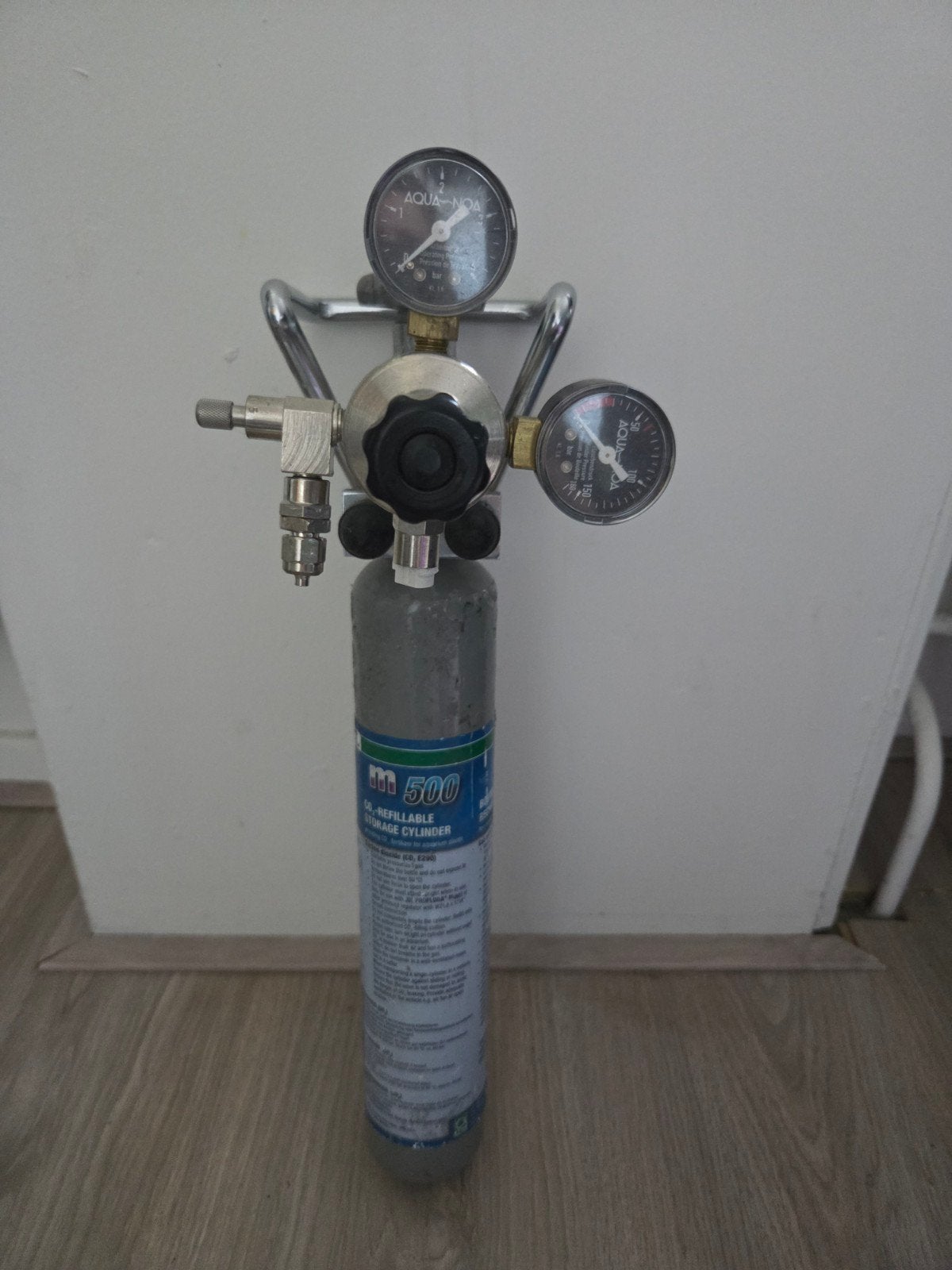 Lege co2fles met Manometer, Dieren en Toebehoren, Ophalen of Verzenden, Gebruikt