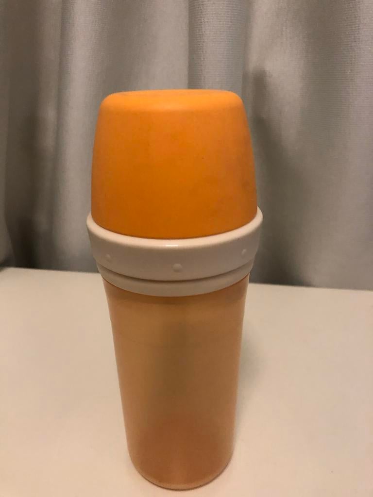 Tupperware suikerstrooier Oranje/Crème, Huis en Inrichting, Keuken | Tupperware, Gebruikt, Beker of Kan, Oranje, Ophalen of Verzenden