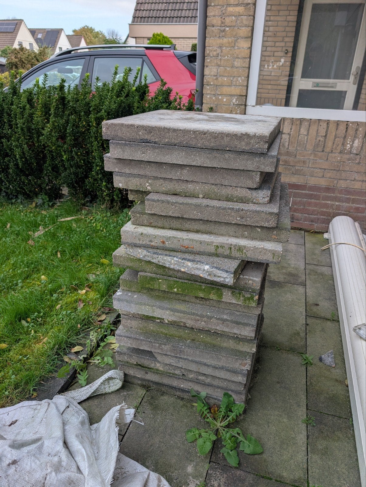 Gratis betonnen tuintegels/terrastegels, Tuin en Terras, Ophalen, Gebruikt, 5 tot 10 m², Beton
