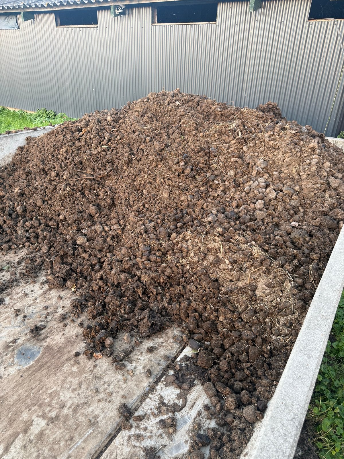 Verse paardenmest voor tuin en moestuin, Tuin en Terras, Ophalen, Mest