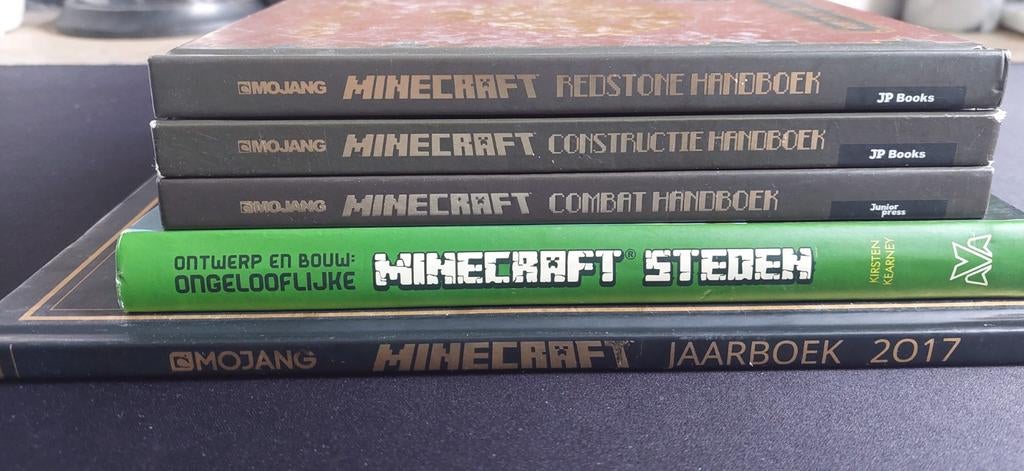 MINECRAFT BOEKEN  diverse, Ophalen of Verzenden, Interieur en Design