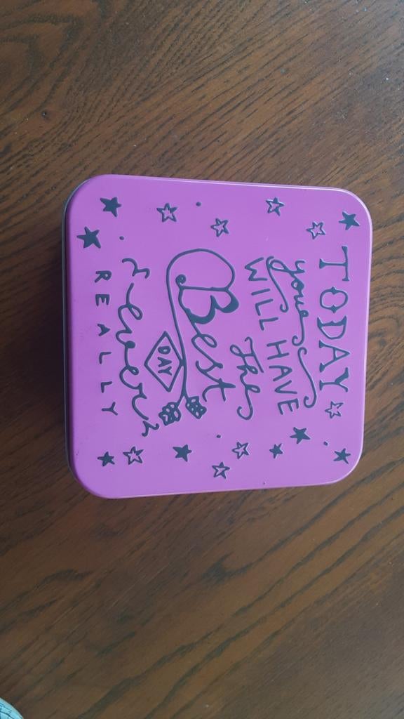 Mooi roze blik met inspirerende tekst en stippen, Verzamelen, Blikken, Ophalen of Verzenden, Gebruikt, Overige, Overige merken