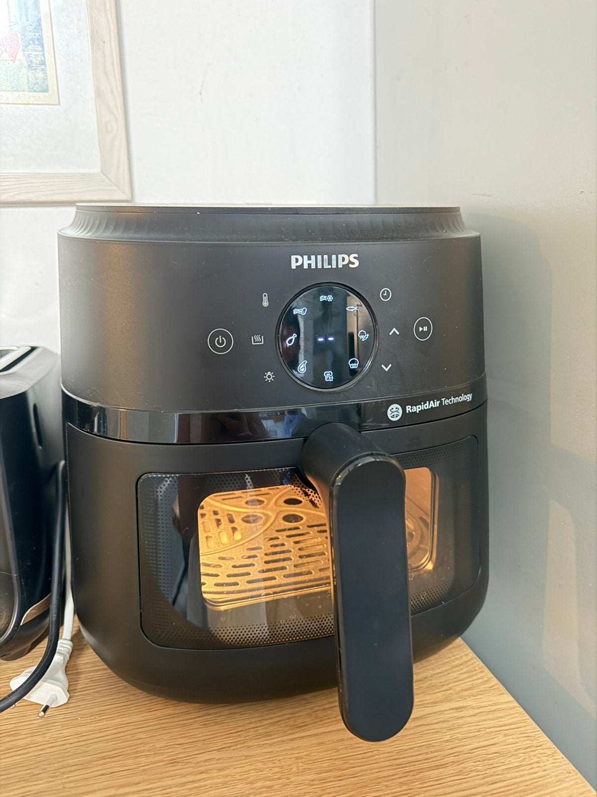 Philips Essential Airfryer, RapidAir Technology., Ophalen, Zo goed als nieuw, Airfryer