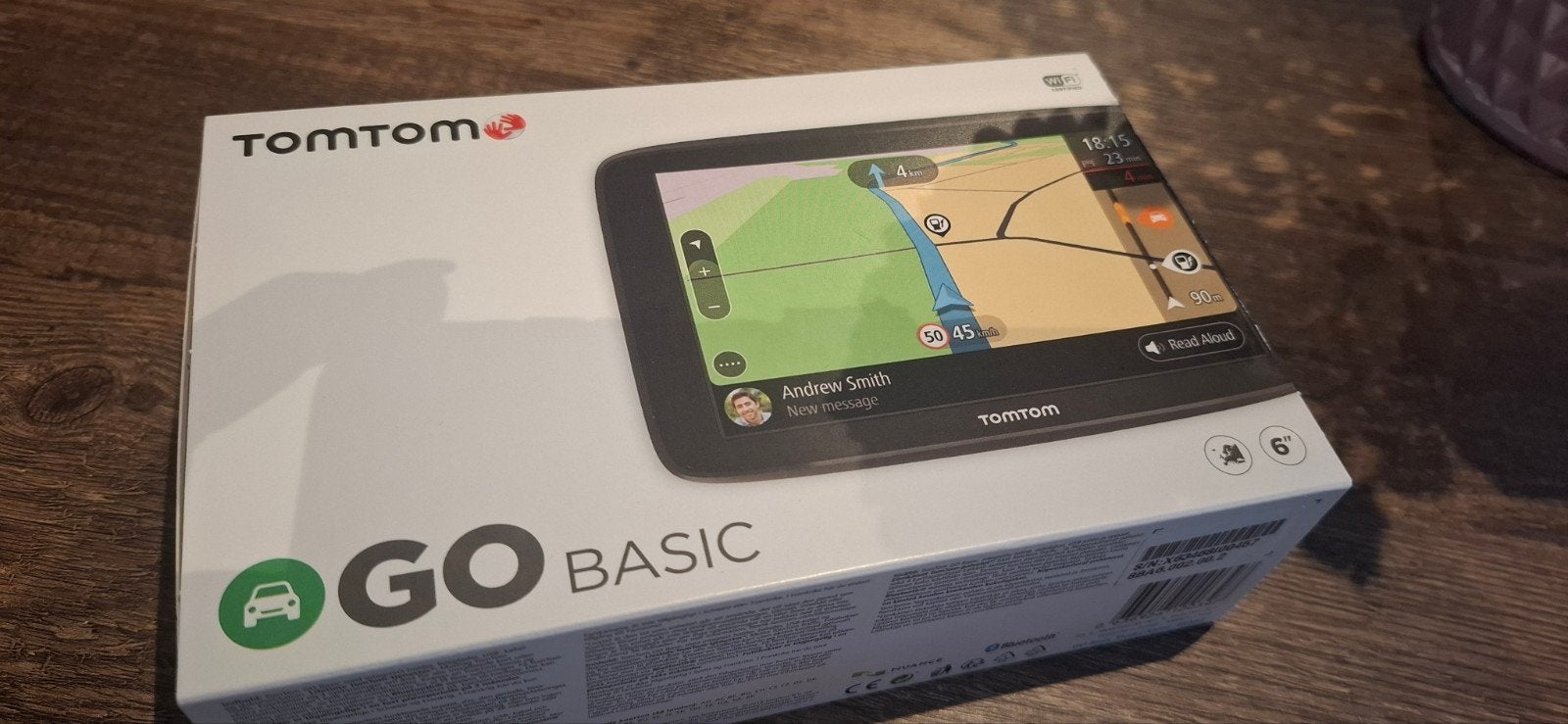 TomTom GO Basic navigatiesysteem met doos, Auto diversen, Ophalen of Verzenden, Zo goed als nieuw