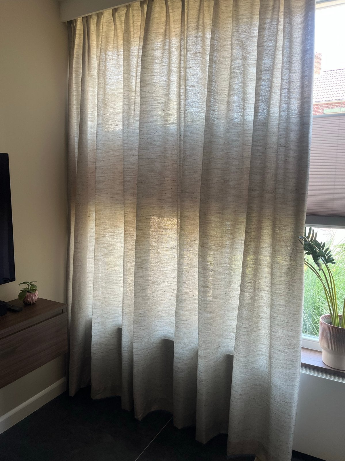 Nieuwe overgordijn Karwei kleur stone, Huis en Inrichting, Ophalen, Overgordijn, Karwei, Nieuw