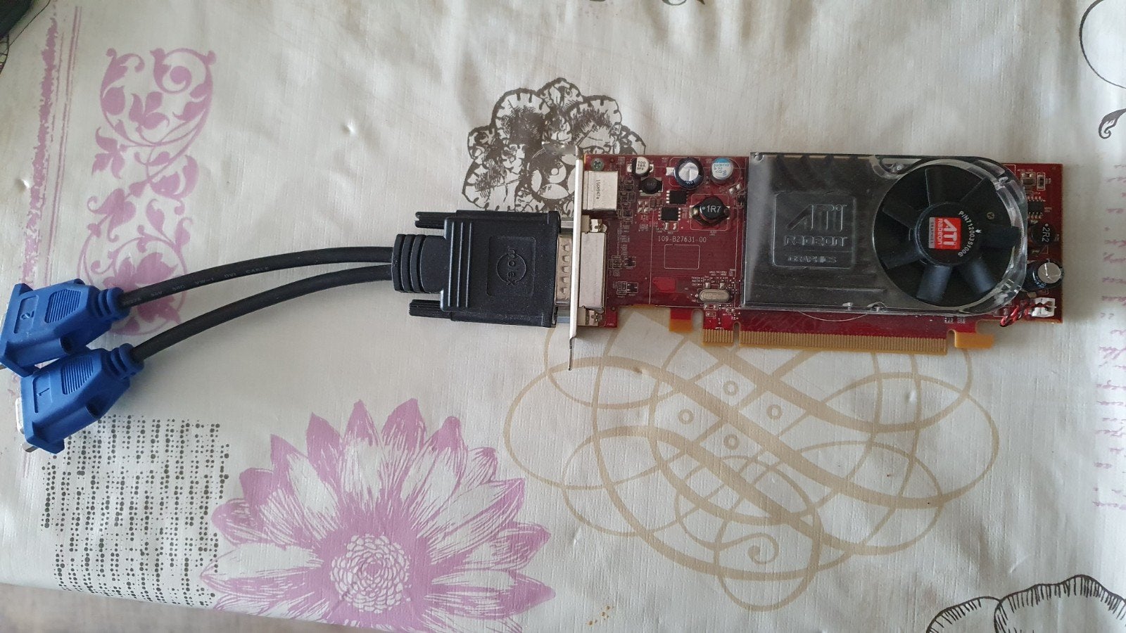 ATI Radeon Grafische Kaart - Model 102-B27602, Ophalen, Gebruikt, AMD, Overige soorten