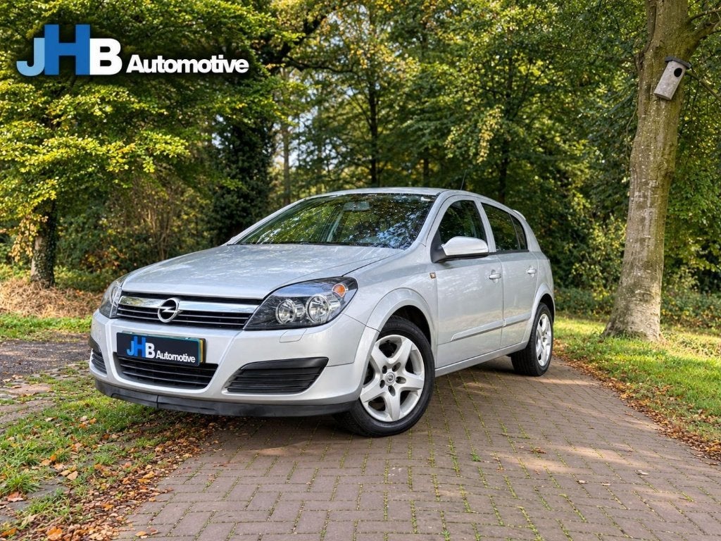 Opel Astra 1.4|Cruise | Groot scherm | Nieuwe APK | Airco, Voorwielaandrijving, Stof, 4 cilinders, 49 €/maand