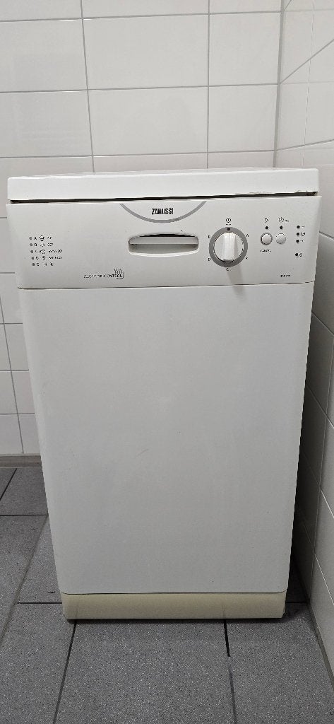 Vaatwasser Zanussi ZDS200 45 cm, Witgoed en Apparatuur, Vaatwasmachines, Gebruikt, Vrijstaand, 85 tot 90 cm, 45 tot 60 cm, 10 tot 14 liter