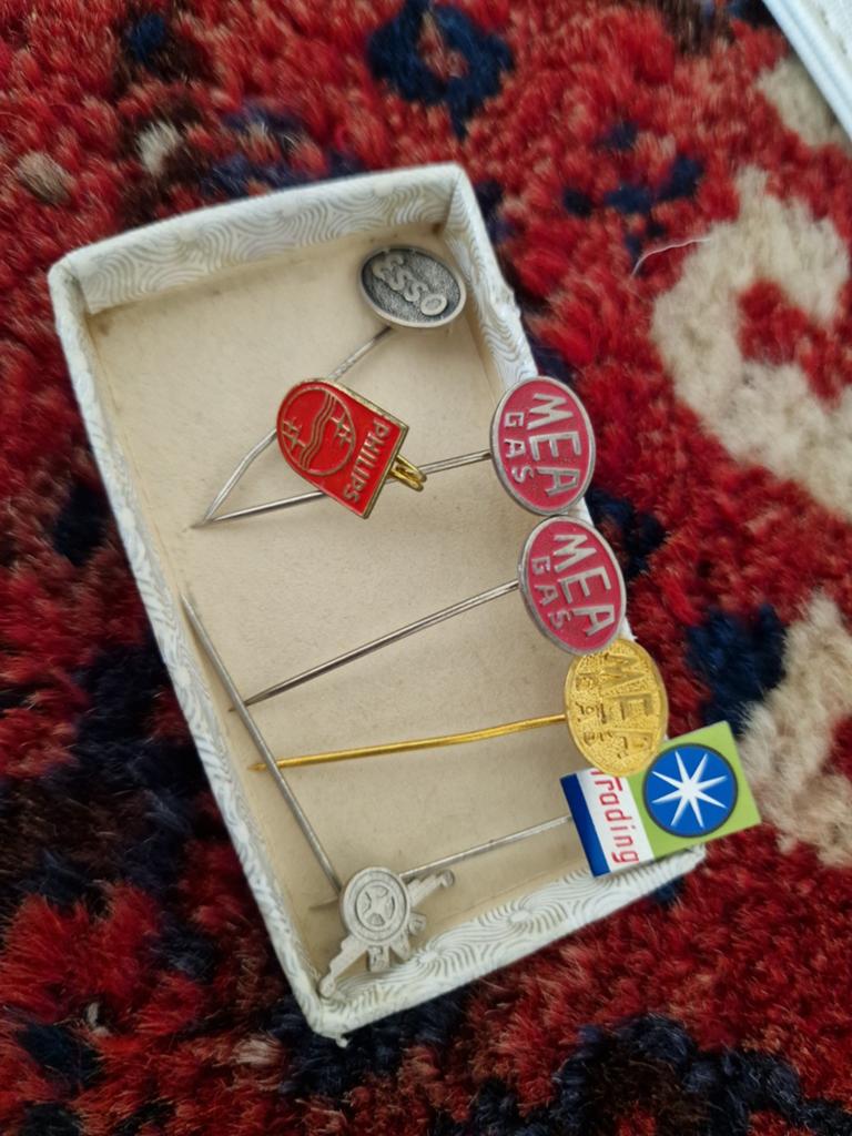Vintage Speldjes Collectie: Philips, Esso, Mea Gas & Meer, Verzamelen, Ophalen of Verzenden