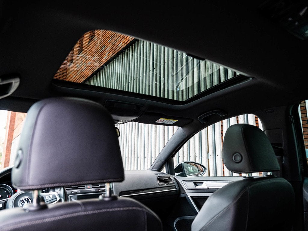 Volkswagen Golf 2.0 TDi GTD 184pk AUT. |Panorama|Leder|Navi|, Gebruikt, 4 cilinders, Zwart, Leder