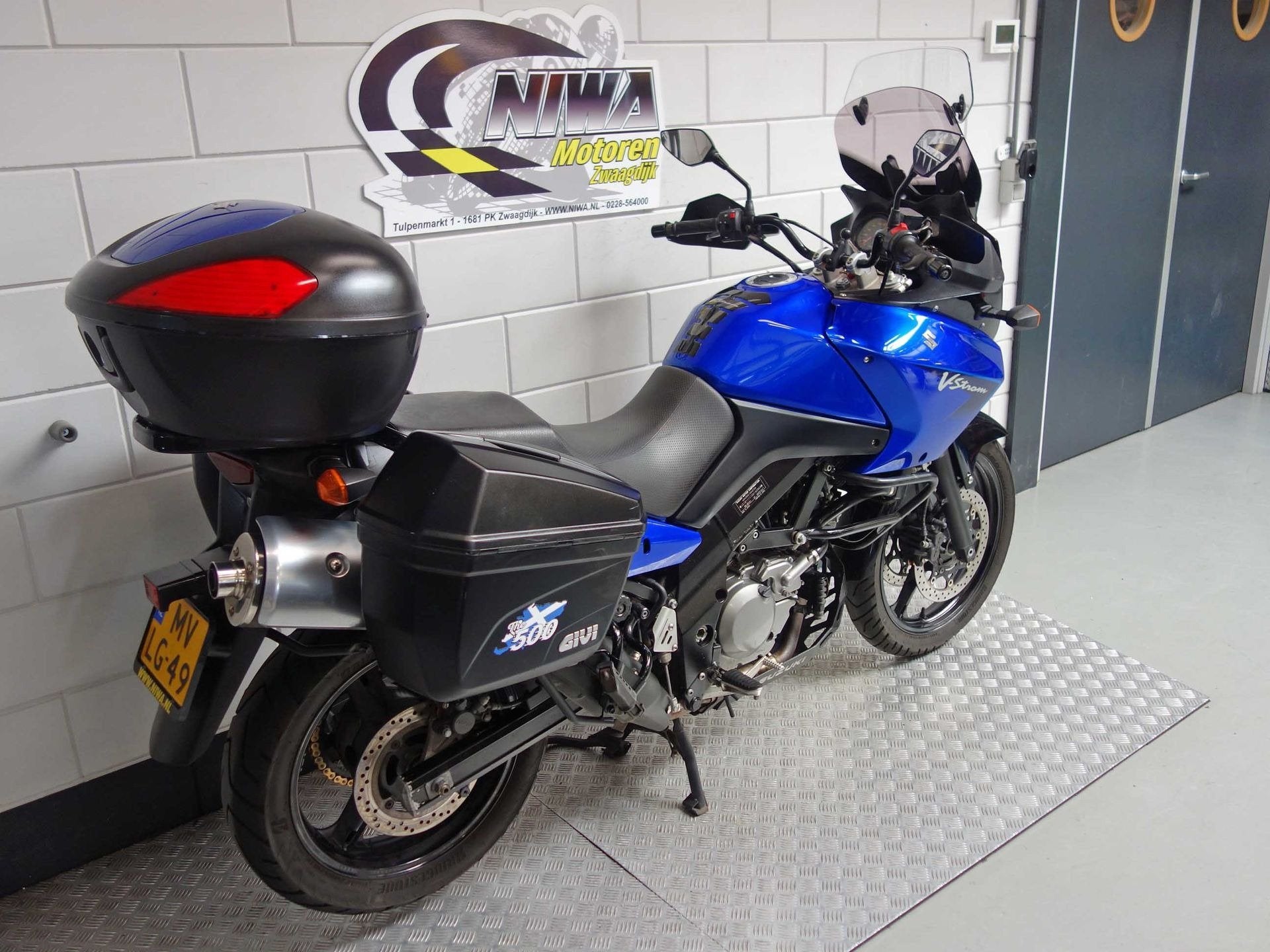 Suzuki V-Strom 650 DL 650, Meer dan 35 kW, Overig, Gebruikt, Bedrijf