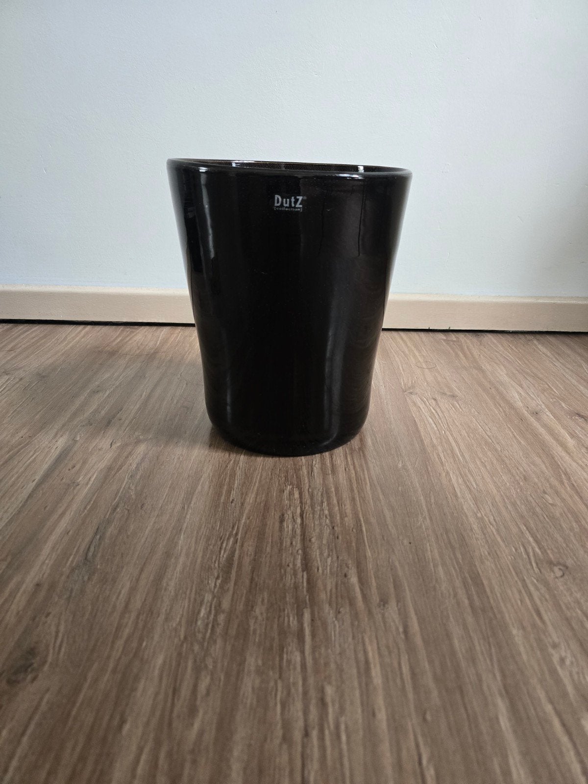 DutZ Glazen Bloempot Zwart  groot- Elegant en Stijlvol, Overige materialen, Rond, Ophalen of Verzenden, Zo goed als nieuw