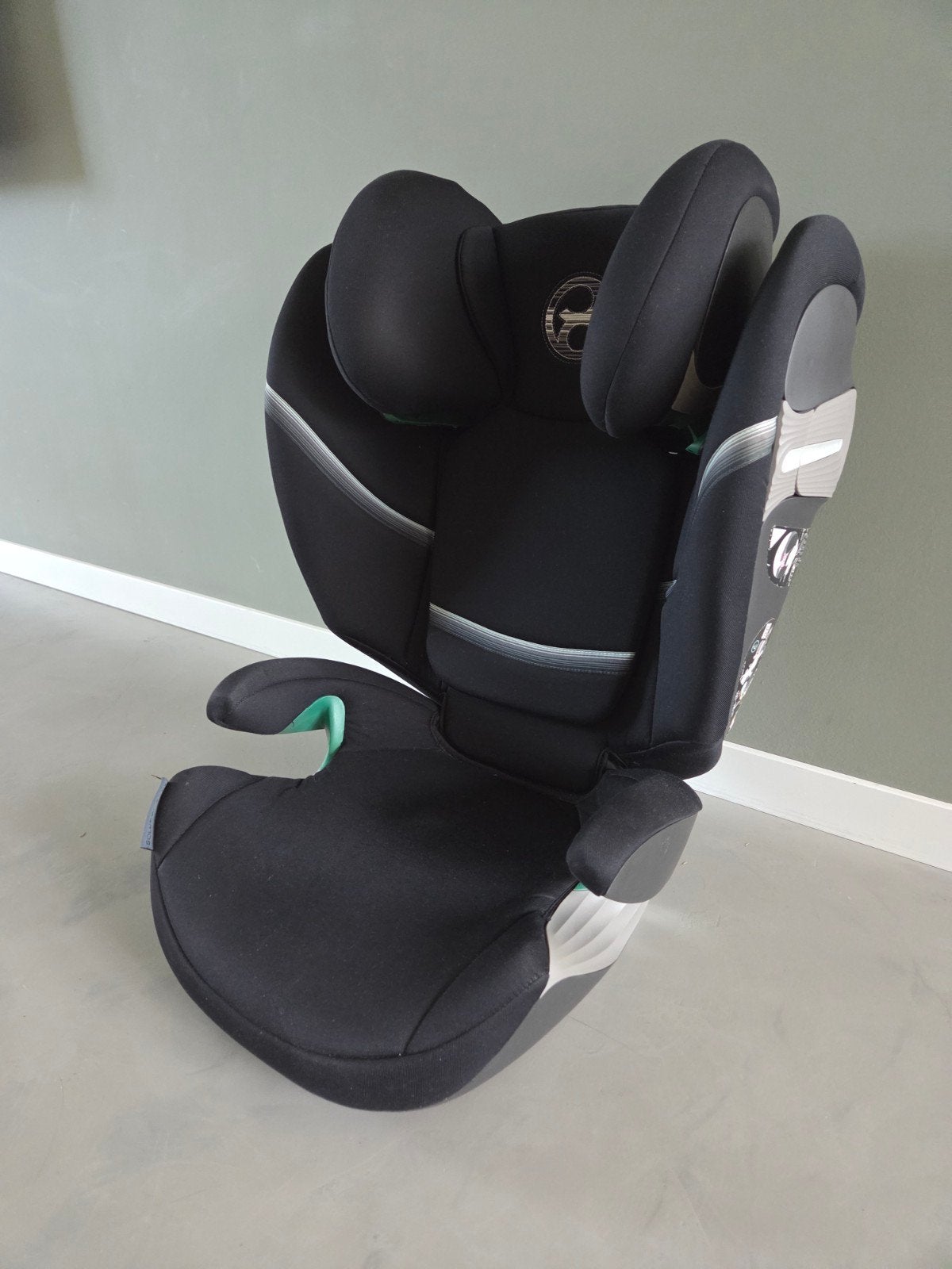 Cybex Solution S-fix zwart in goede staat!, Gebruikt, 15 t/m 36 kg, Afneembare rugleuning, Isofix
