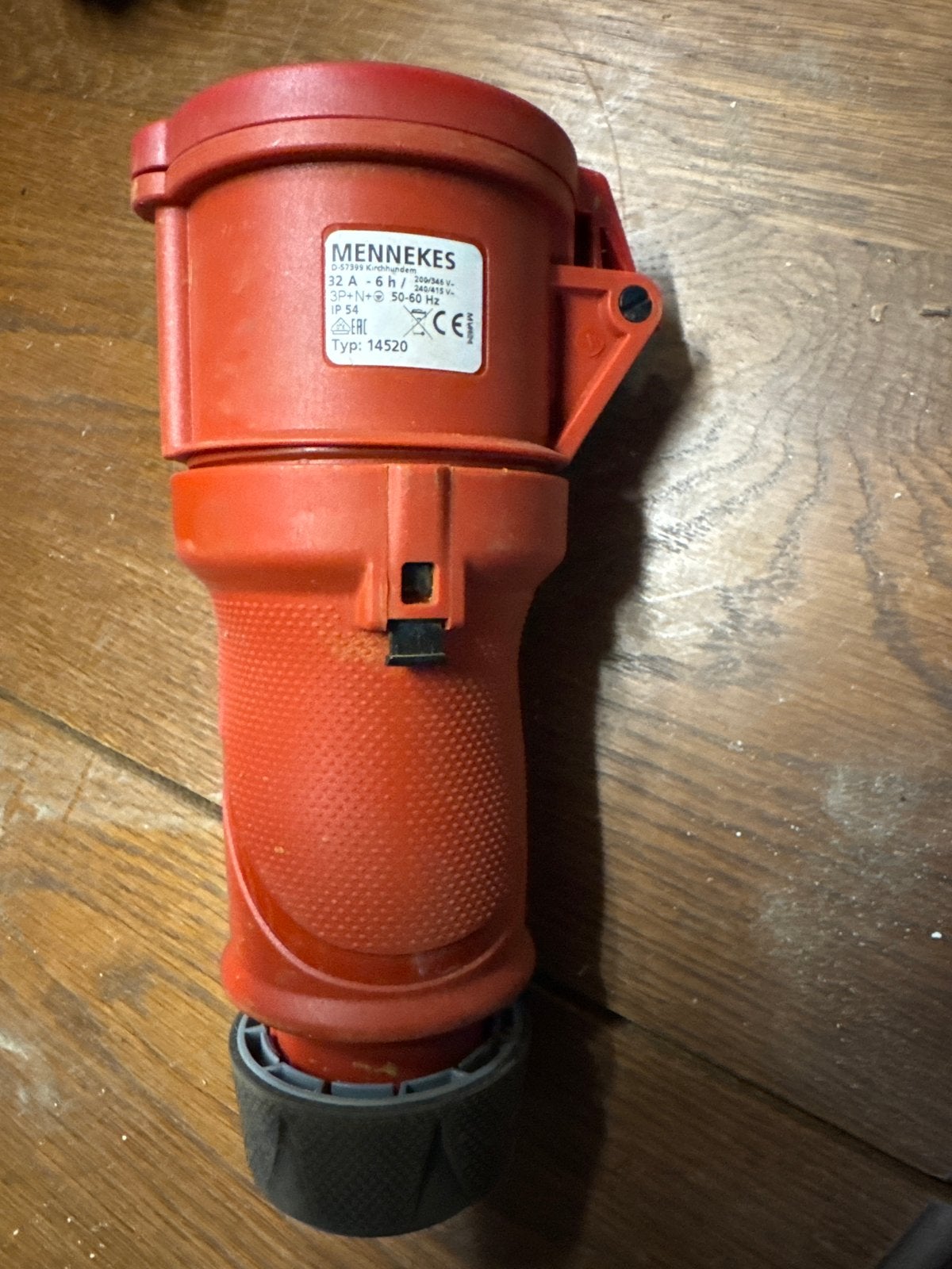 Mennekes CEE Stekkerdoos 32A 5-polig IP54 nieuw, Ophalen, Gebruikt, Overige merken, Stekkerdoos