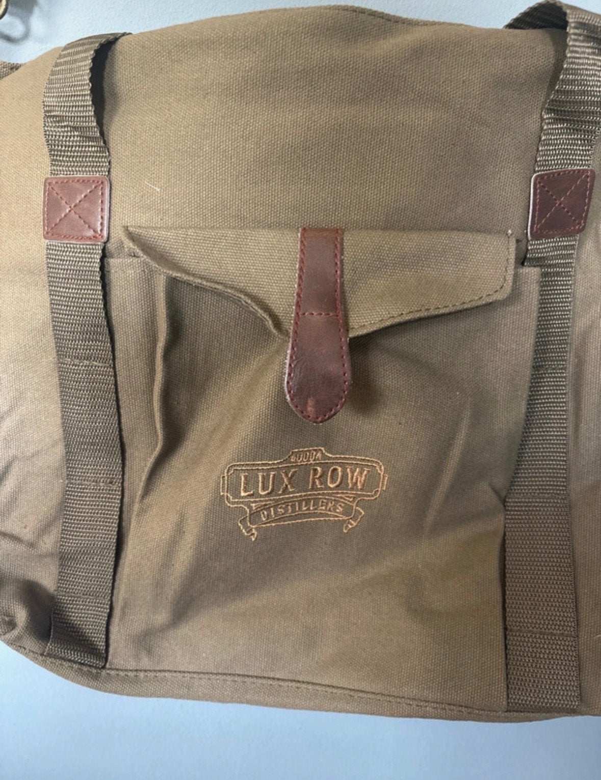 Stoere schoudertas van canvas - Lux Row Distillers, Overige merken, 40 cm of meer, Gebruikt, Ophalen of Verzenden