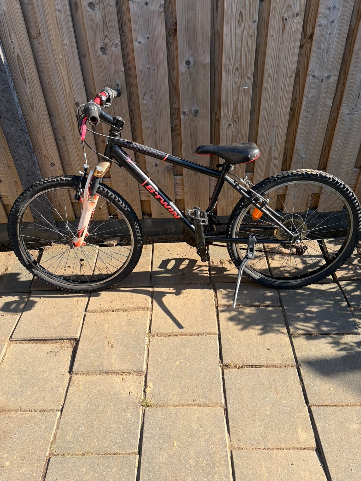 Btwin mountainbike 24inch, Ophalen, Velgrem, 24 inch of meer