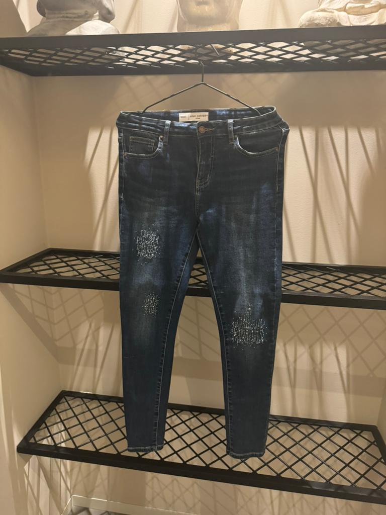 Donkerblauwe jeans met strass details van Nina Carter, Ophalen of Verzenden, Zo goed als nieuw, Blauw, W30 - W32 (confectie 38/40)