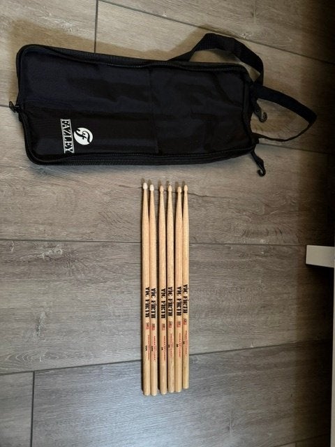 Drumstokken tas van het merk Fazley + drumstokken, Ophalen, Gebruikt, Overige merken