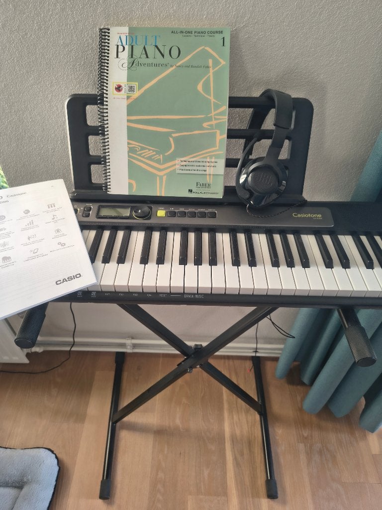 Casio - Casiotone LK-S250, Casio, 61 toetsen, Ophalen of Verzenden, Zo goed als nieuw