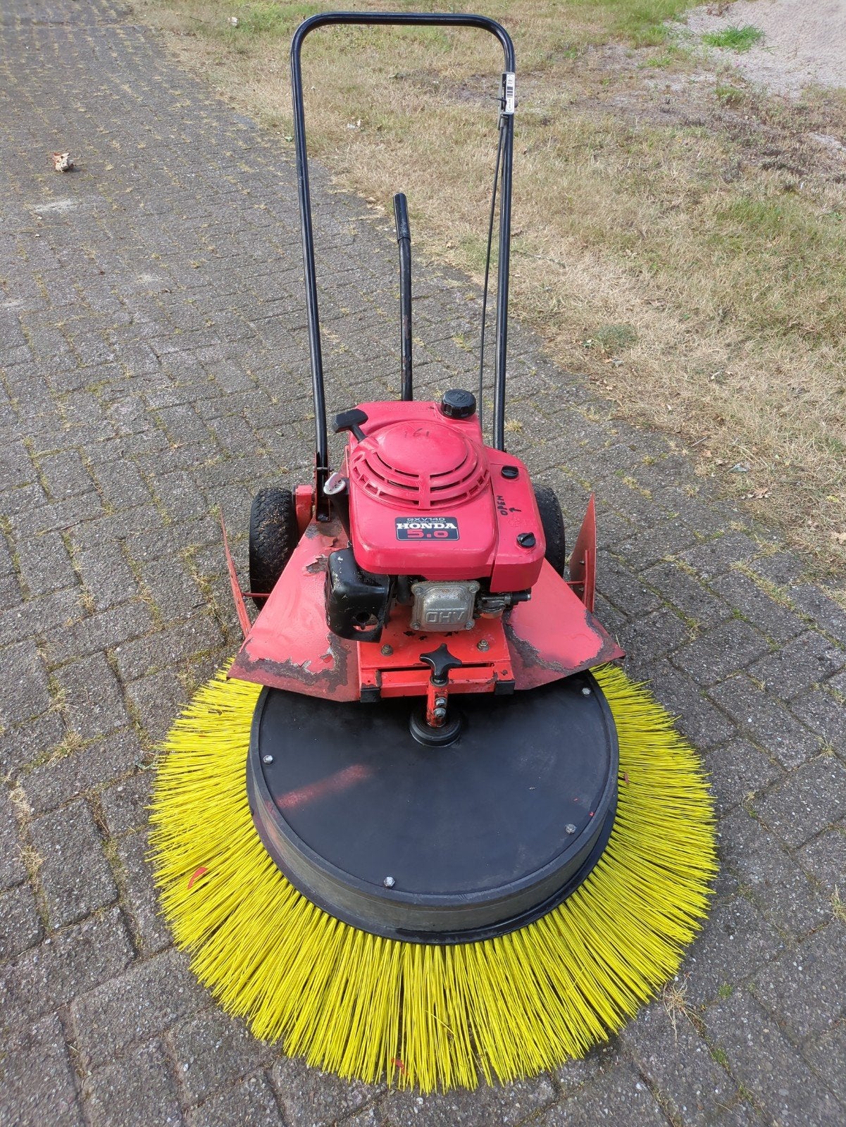 Sweep veegmachine, Tuin en Terras, Ophalen, Gebruikt, Sweep Honda motor