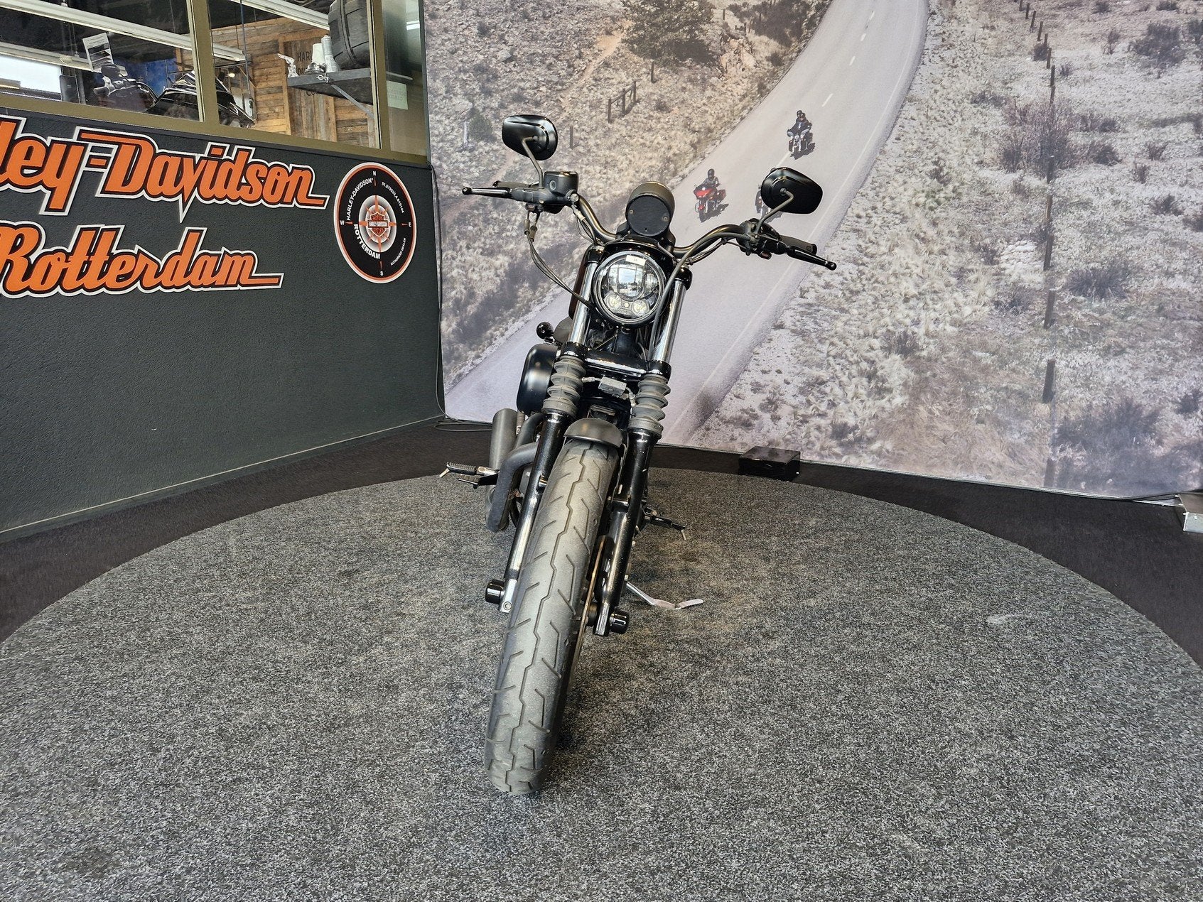 Harley-Davidson XL883N Sportster Iron (bj 2015), Motoren, Motoren | Harley-Davidson, Laan van Vredenoord 33
2289 DA  RIJSWIJK, NL