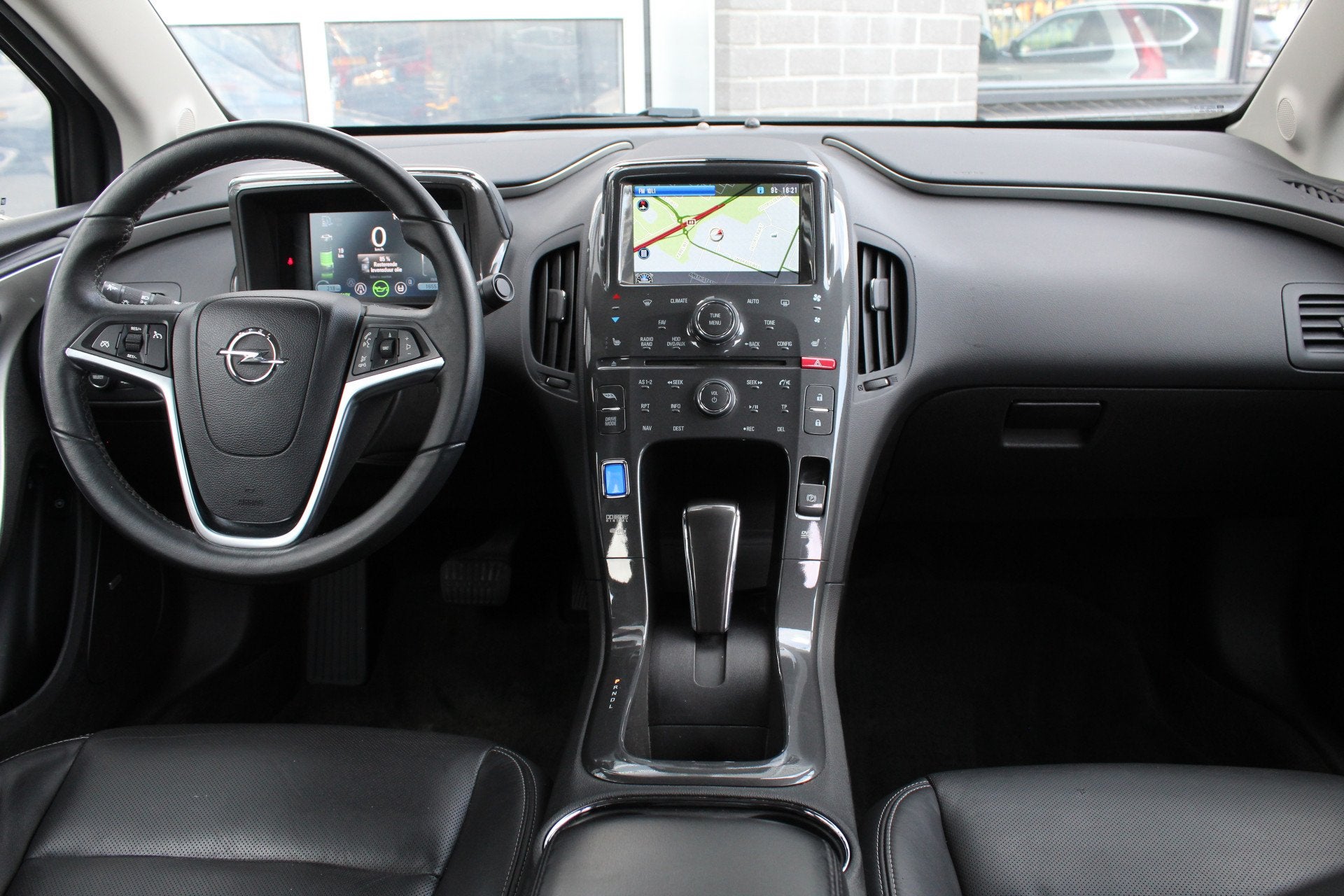 Opel Ampera 1.4 Plug in Hybride / Navigatie / Leer / Bose /, Auto's, Opel, Euro 5, 4 stoelen, Zwart, Bedrijf