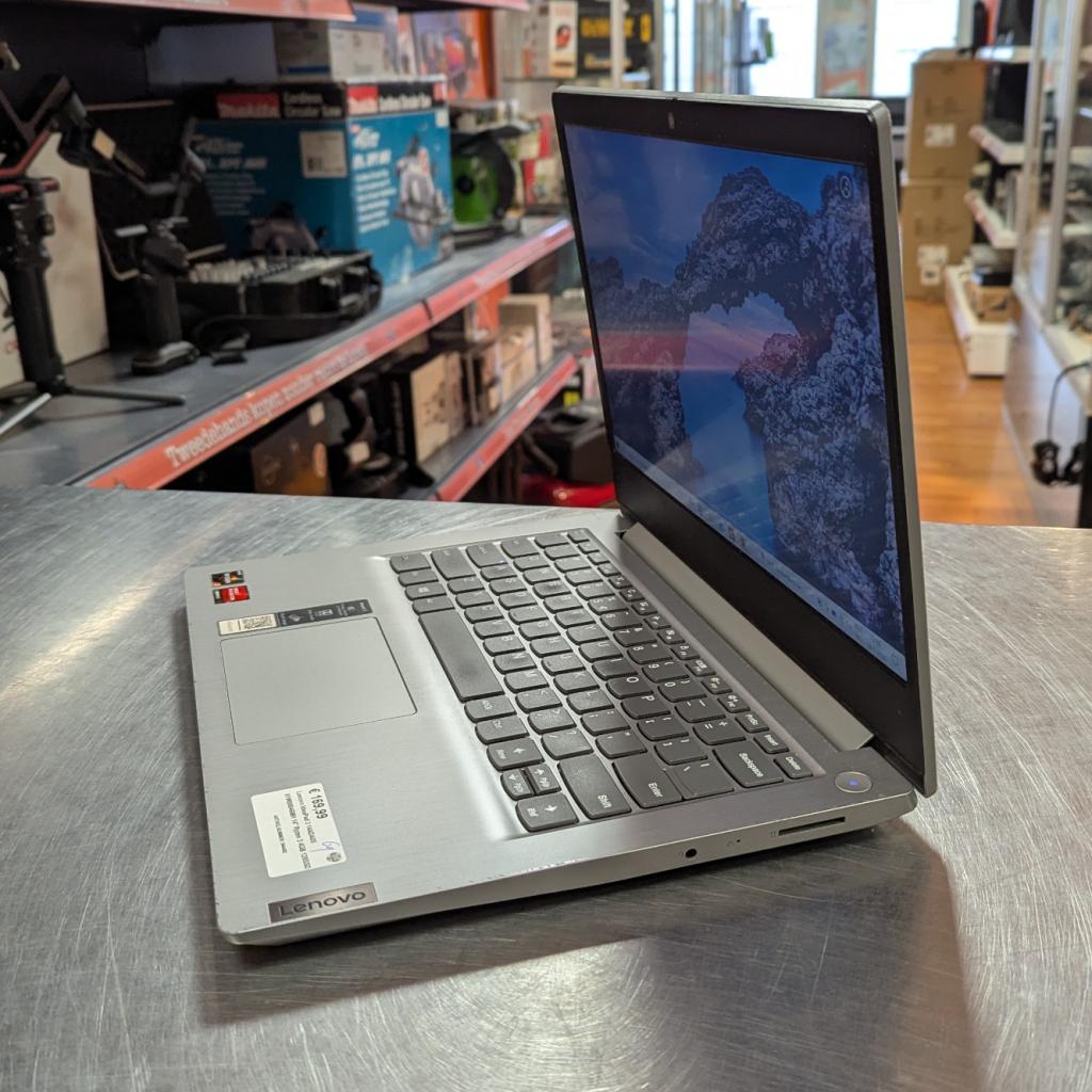 Lenovo IdeaPad 3 14ADA05 81W00046MH 14" Ryzen 3 4GB 128SSD, Lenovo, Zo goed als nieuw, Support@lenovo.com, Lenovo Group Limited
1009 Think Place
Morrisville, NC 27560
USA